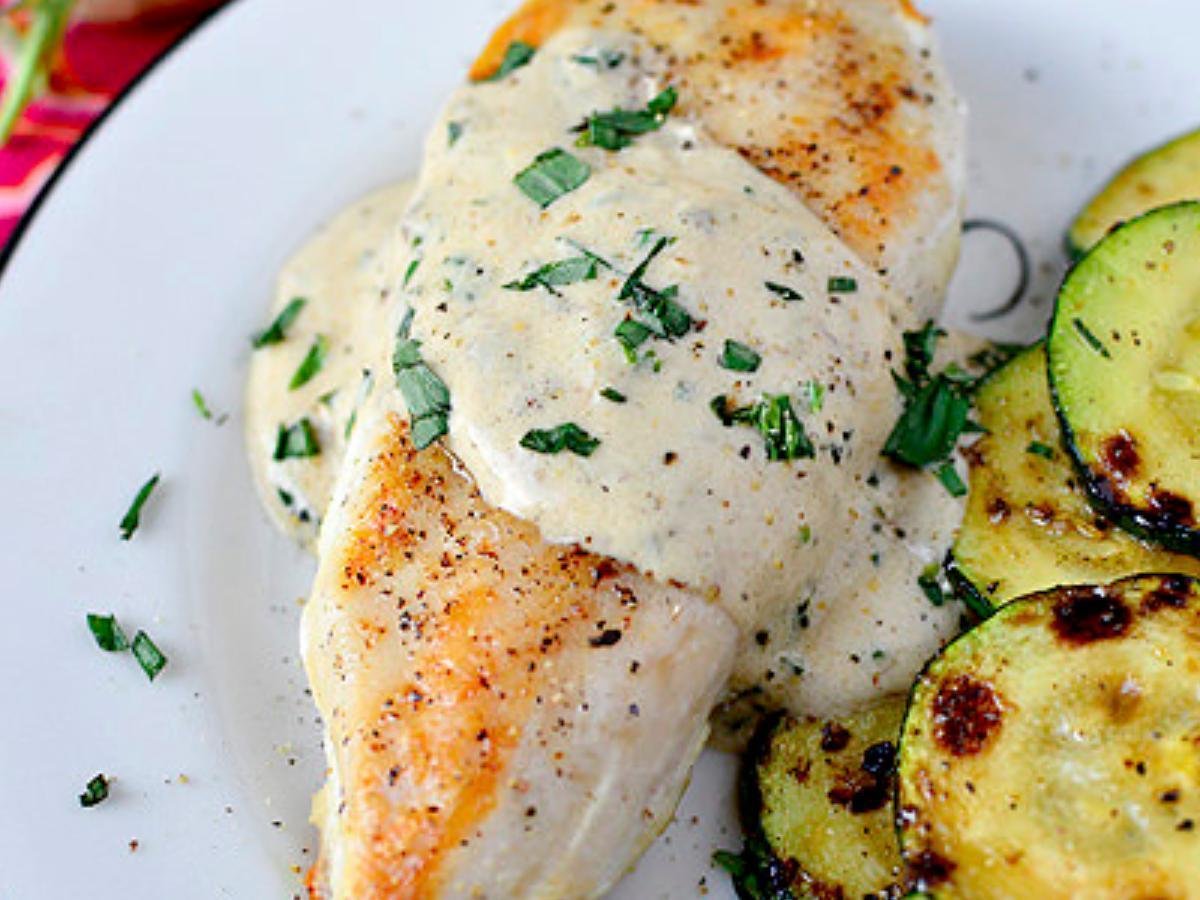 Creamy Chicken and Herb Skillet